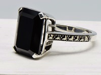 Onyx Schmuck bei der Schatzinsel